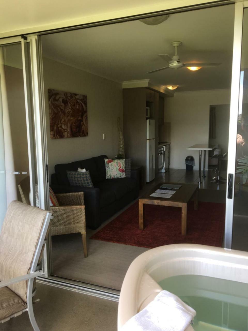 Airlie Central Apartments Airlie Beach Buitenkant foto