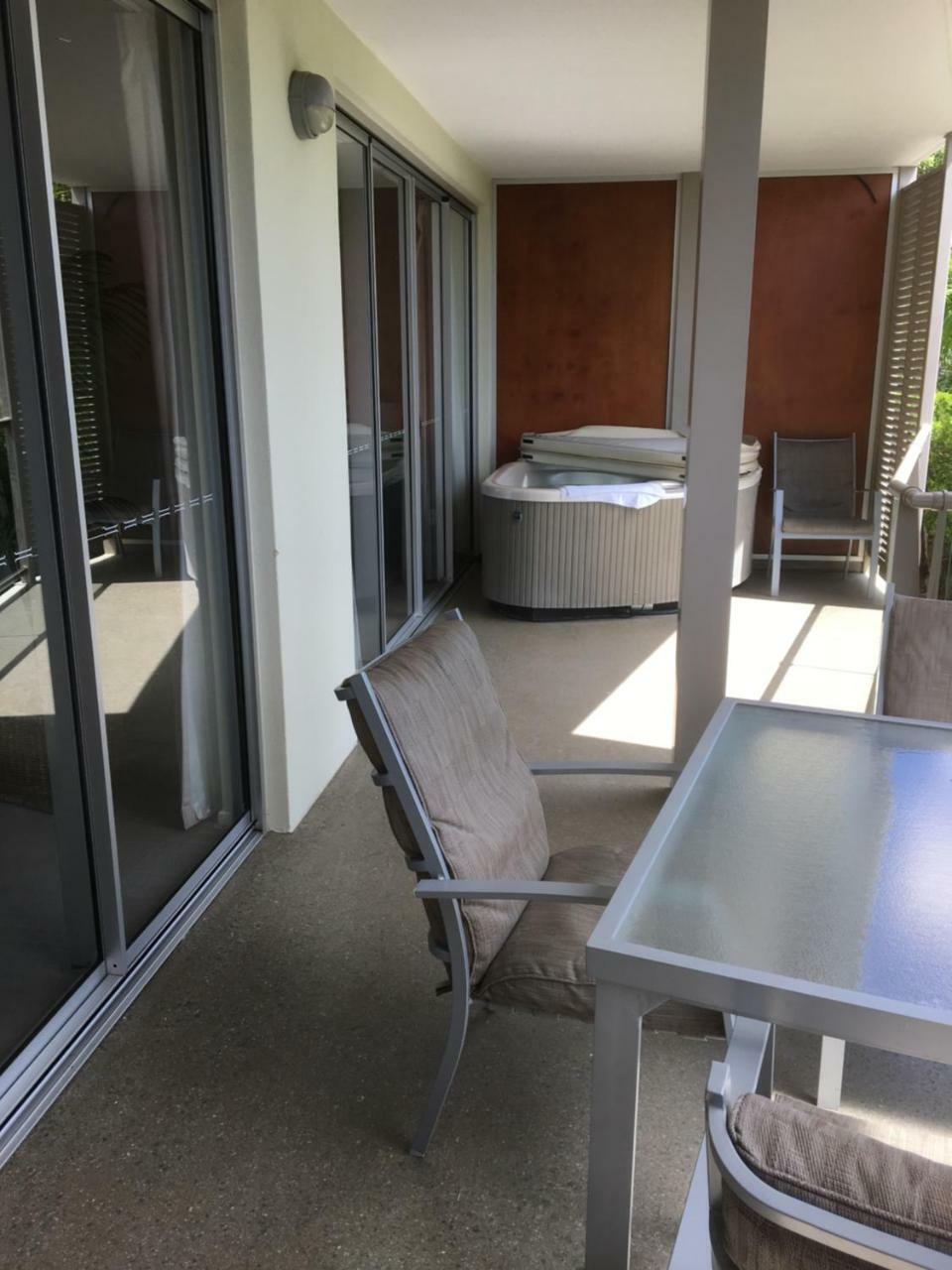 Airlie Central Apartments Airlie Beach Buitenkant foto