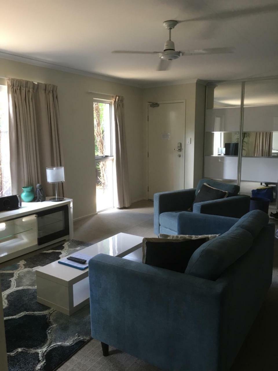 Airlie Central Apartments Airlie Beach Buitenkant foto