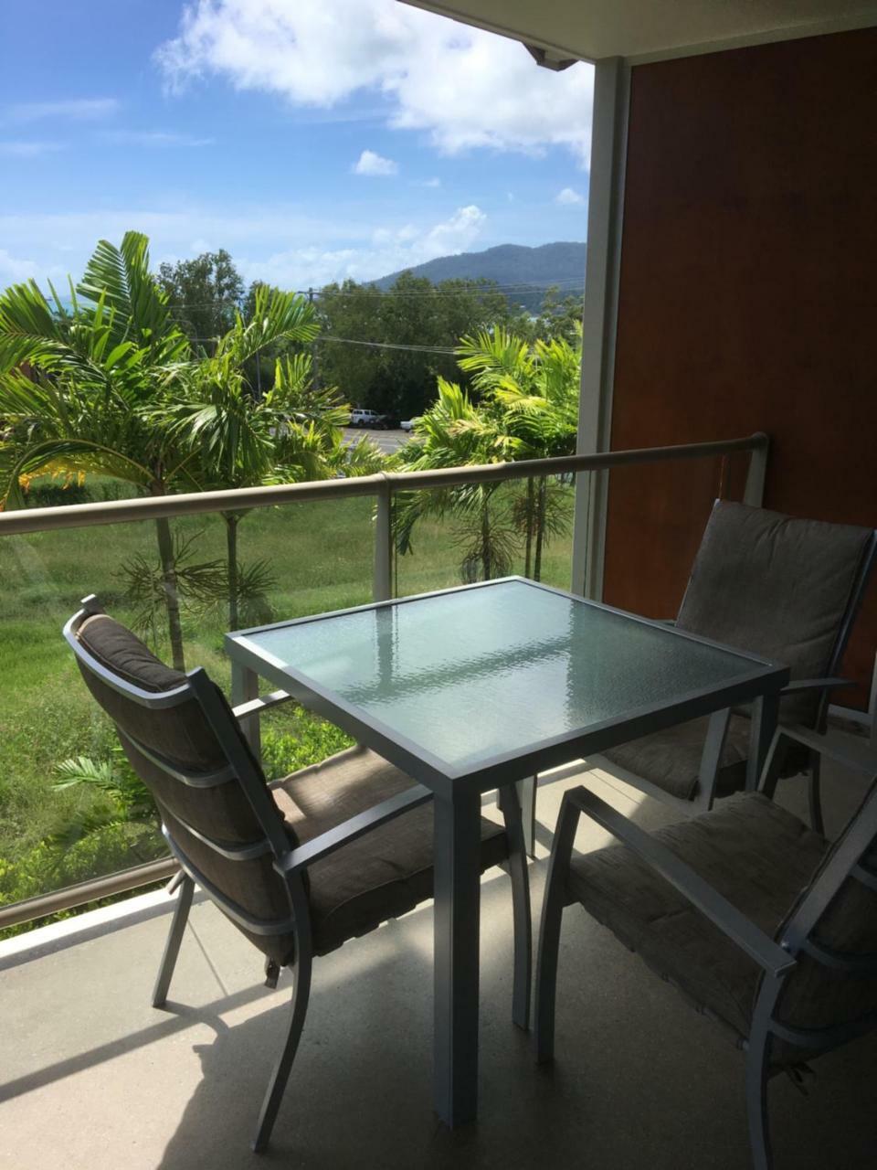 Airlie Central Apartments Airlie Beach Buitenkant foto